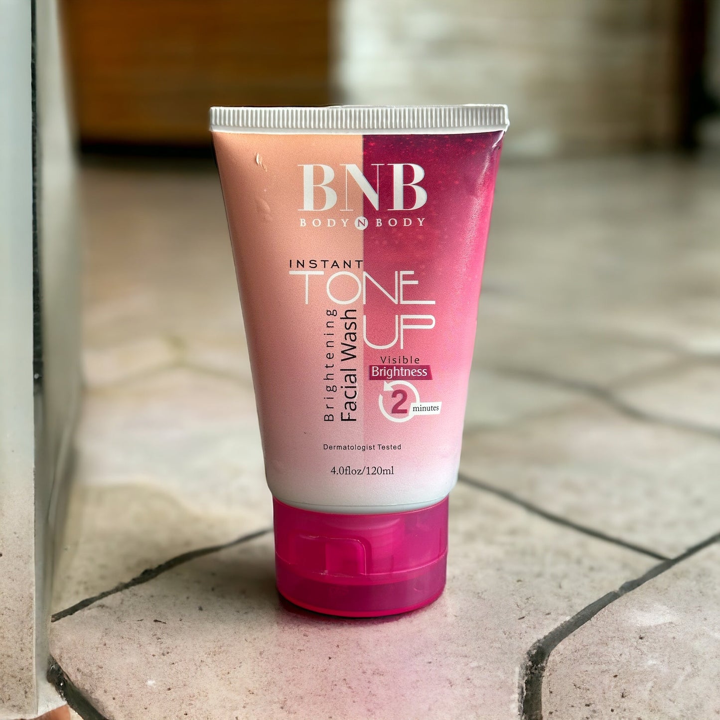 BNB Tone Up Facial Wash